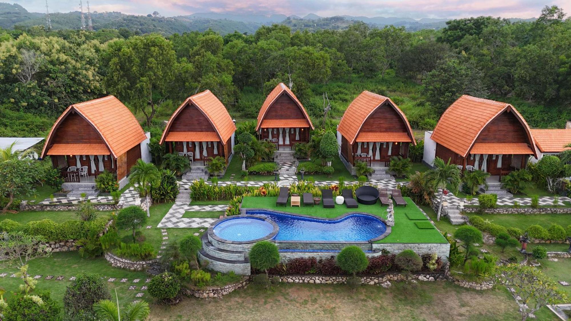 Reynten Hill Batununggul Exterior photo